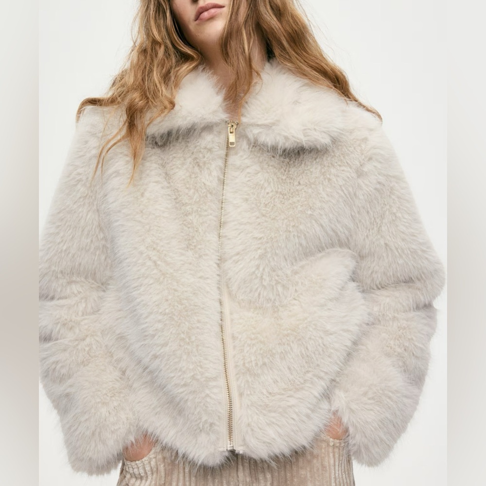 Hm holiday 2025 jacket with collar